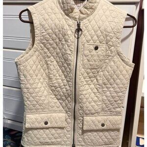 Barbour Gilet quilted vest, ivory or off white. Womens size 10. plaid lining